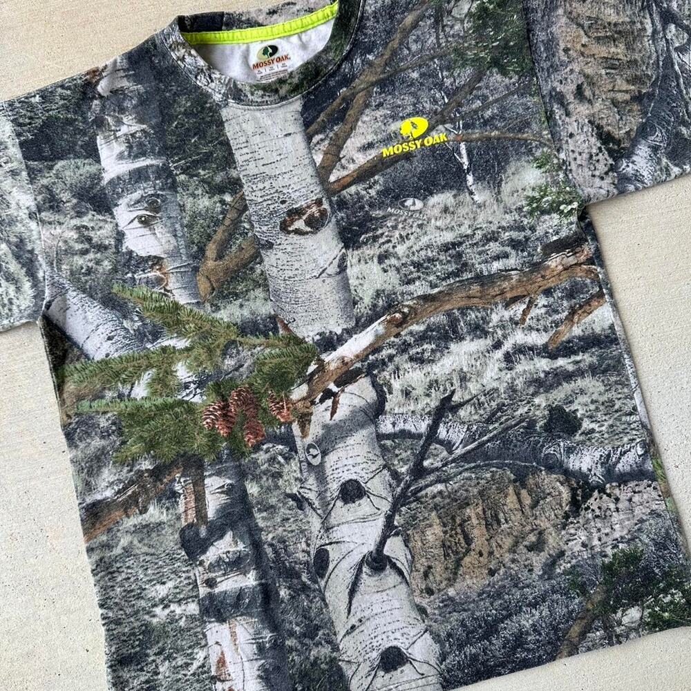 Vintage RealTree Camouflage Shirt